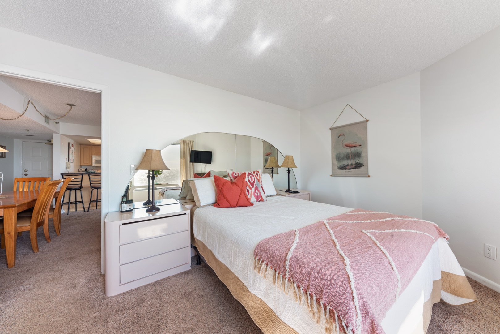 Unit 501 Main View